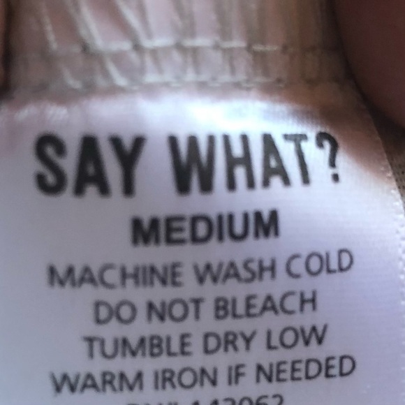 CAMO/ NWT/ slogan racer back tee/ M/ woman’s - Picture 4 of 9